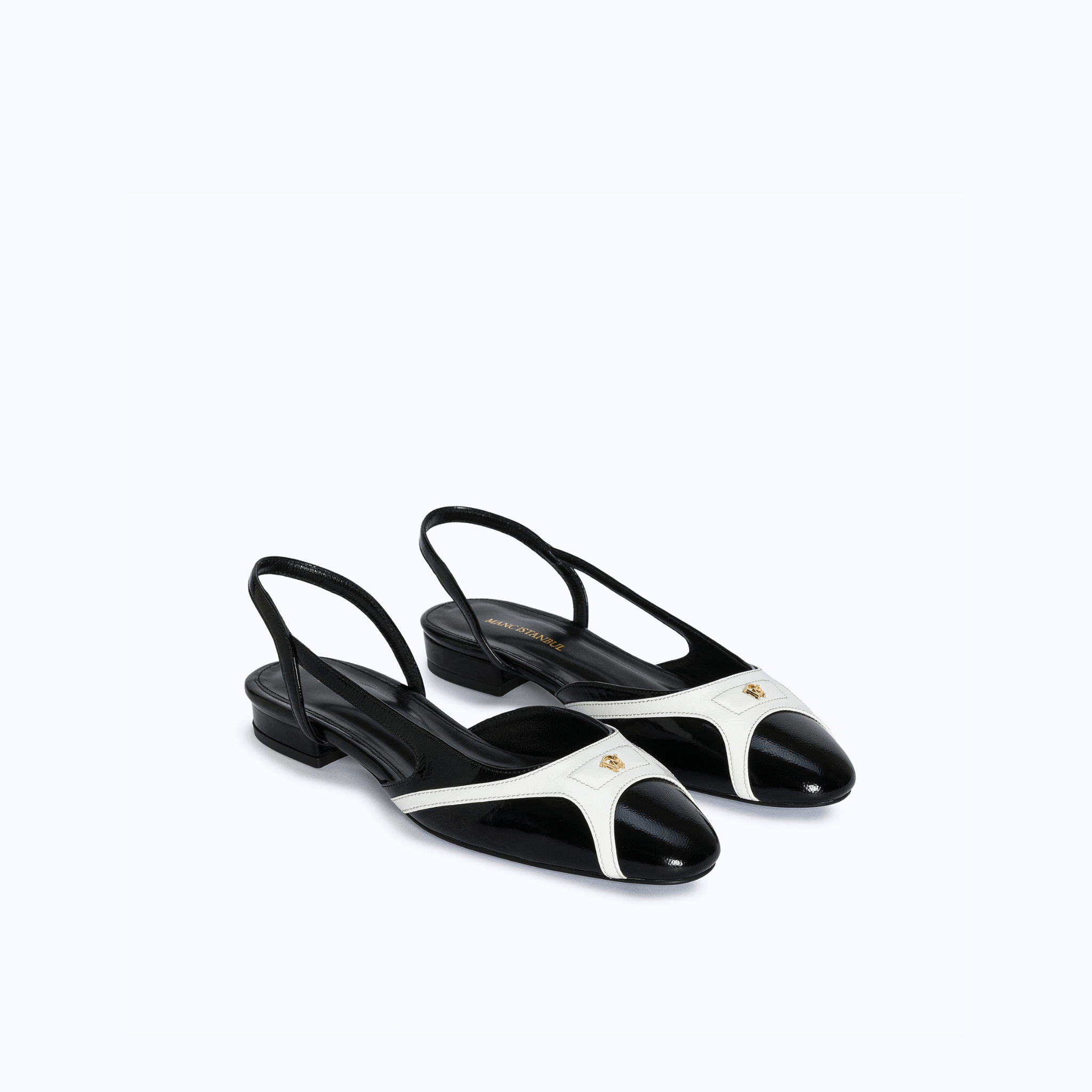 DELINA FLATS - DOMINO - manc