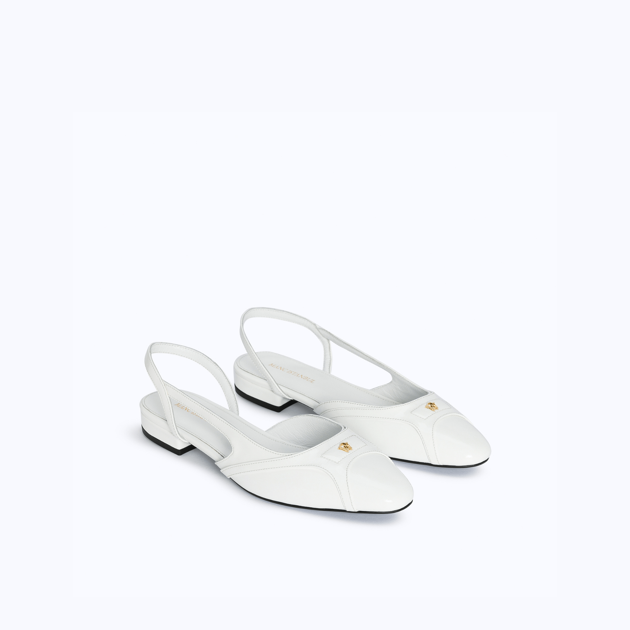 DELINA FLATS - WHITE - manc