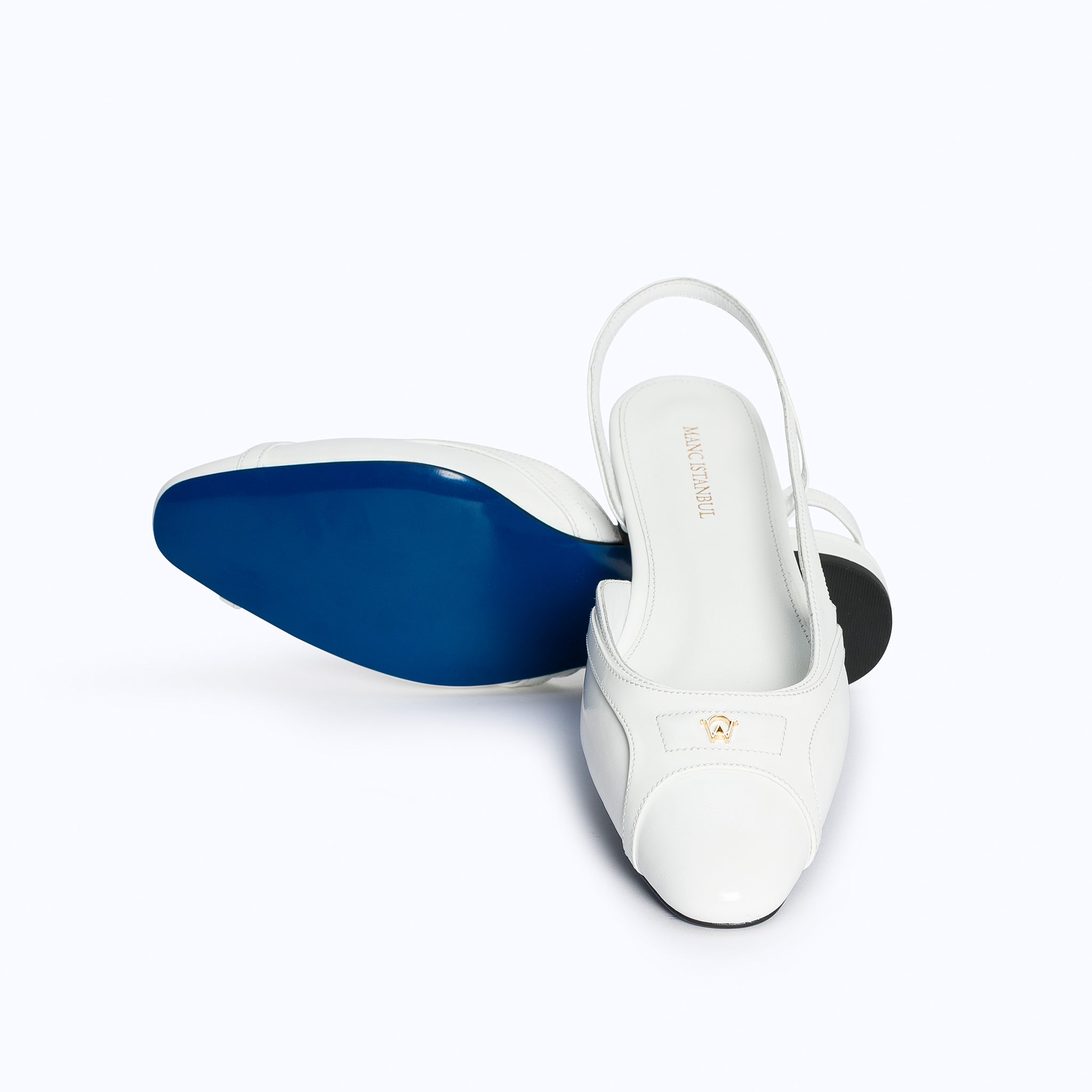DELINA FLATS - WHITE - manc