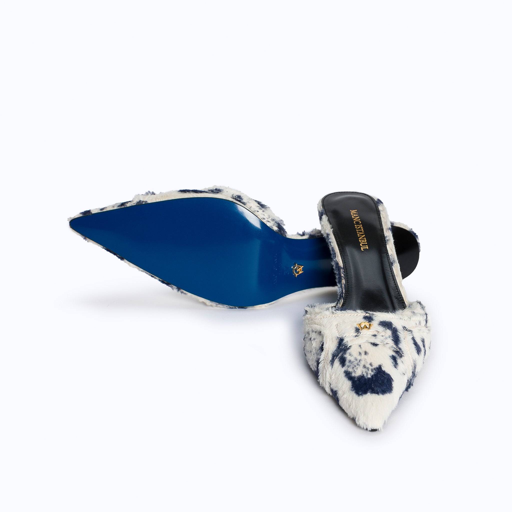 LILITH KITTEN - WAVES - manc