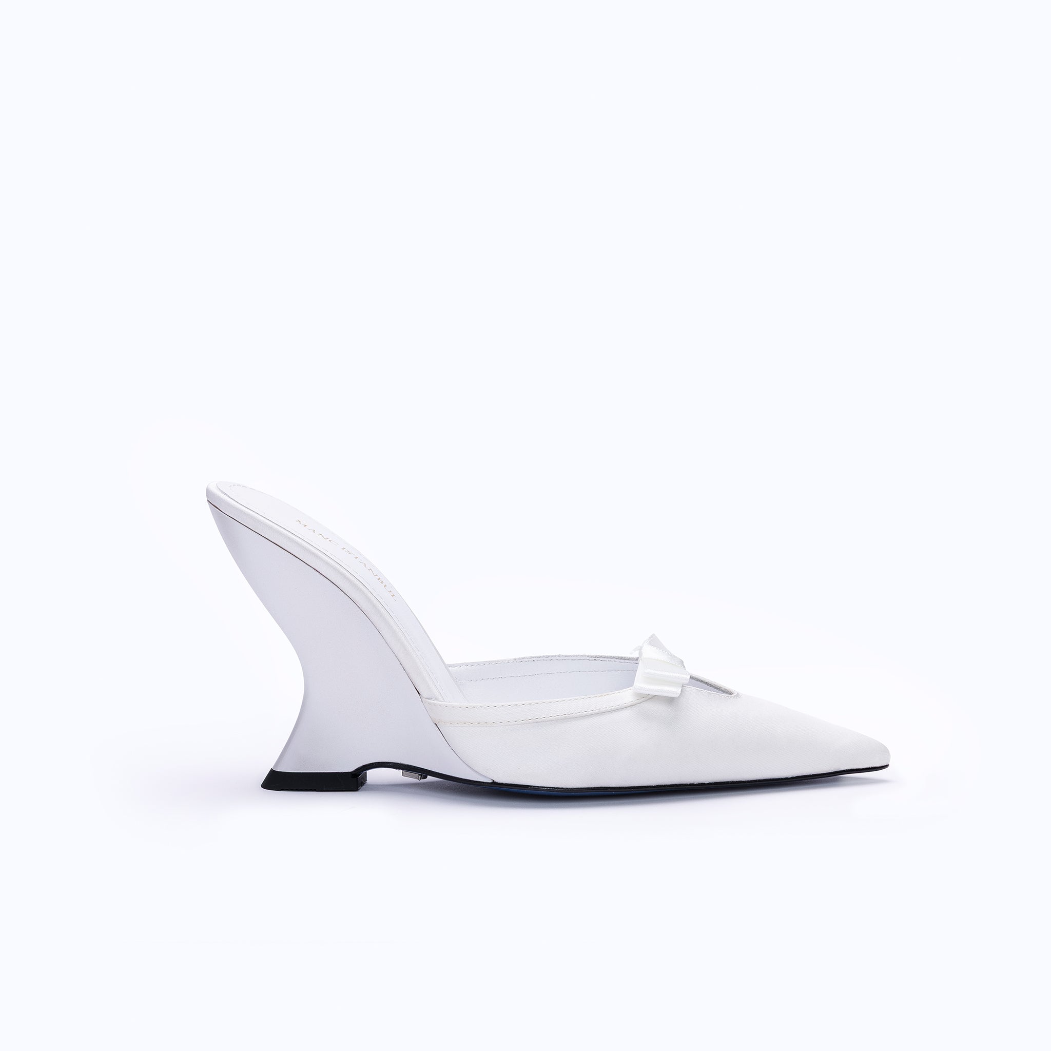 MARGAUX WHITE - SATIN WEDGE MULE - manc
