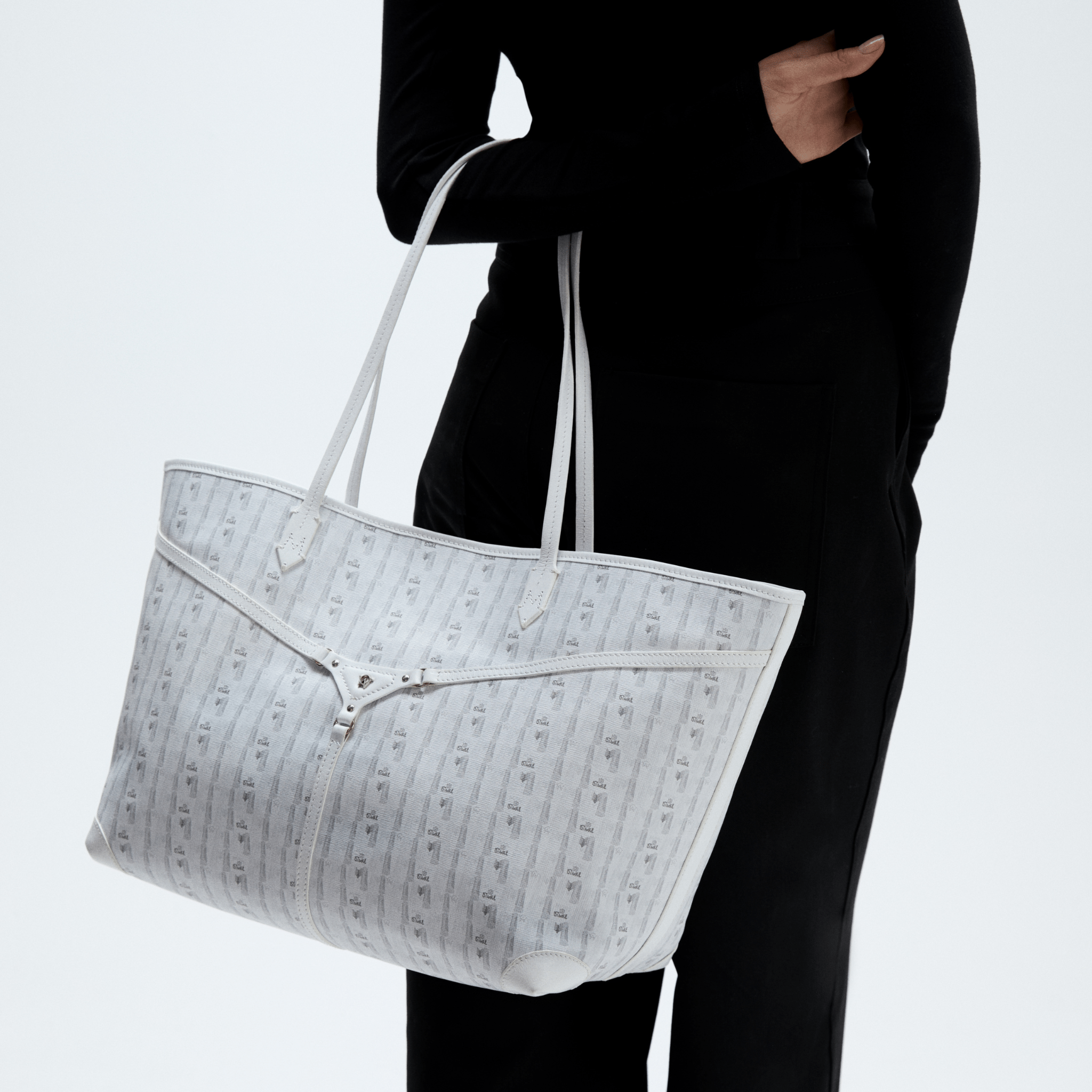 MIRI TOTE - WHITE - manc