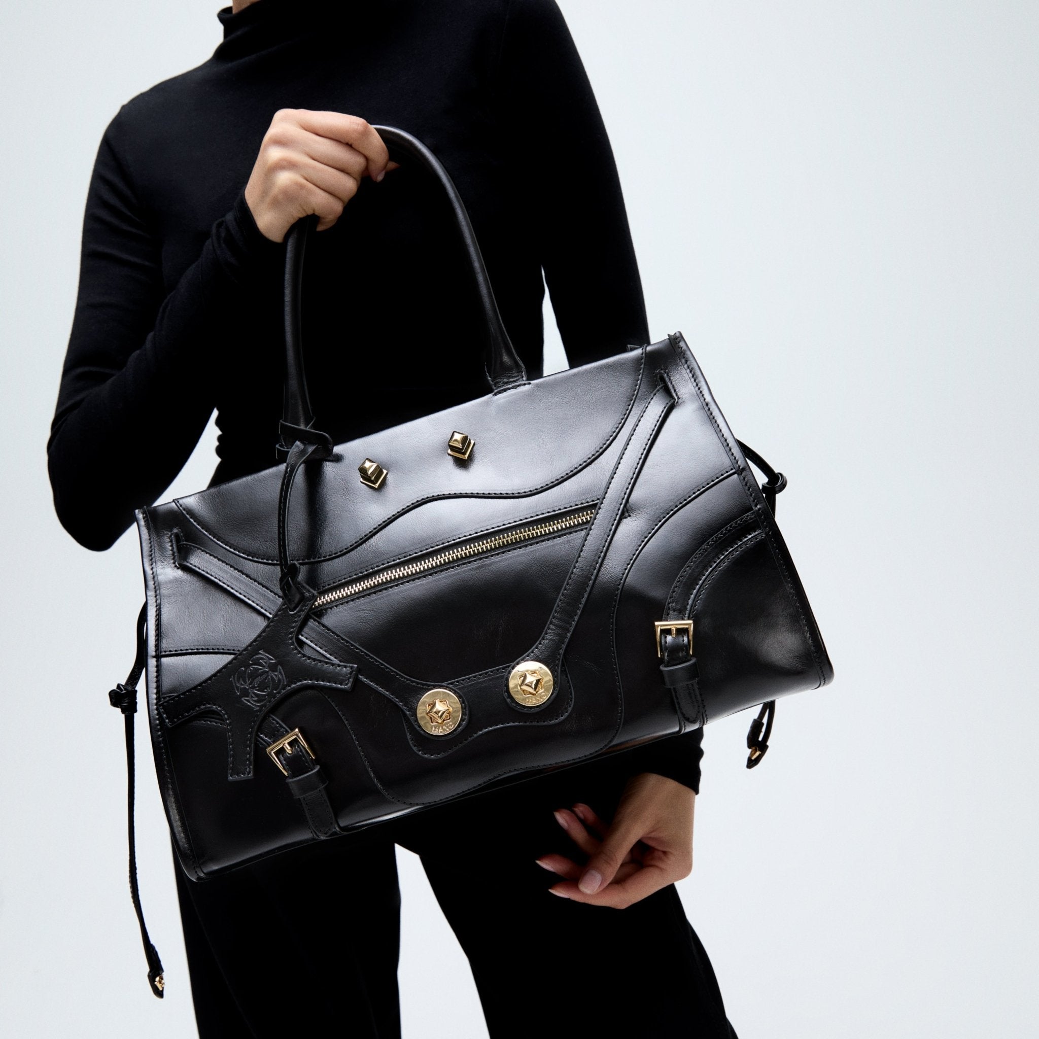 ZOUZOU - BLACK – MANC OFFICIAL